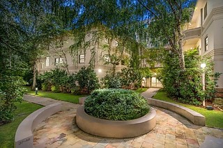 Kia Ora 449 St Kilda Road, Melbourne