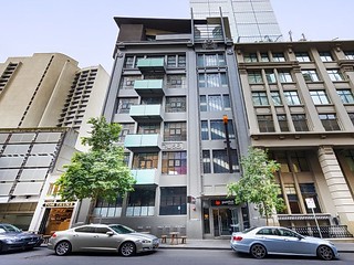 Manhattan Apartments (Punthill Serviced Apartments) 55 Flinders Lane, Melbourne